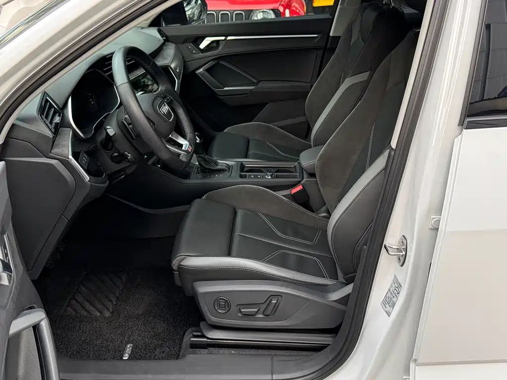 Audi Q3 Sportback 2023 40 TFSI Fashion