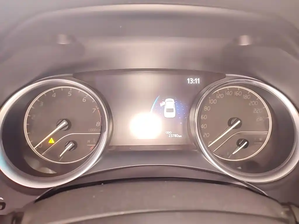 Toyota Camry 2021 2.0G Luxury