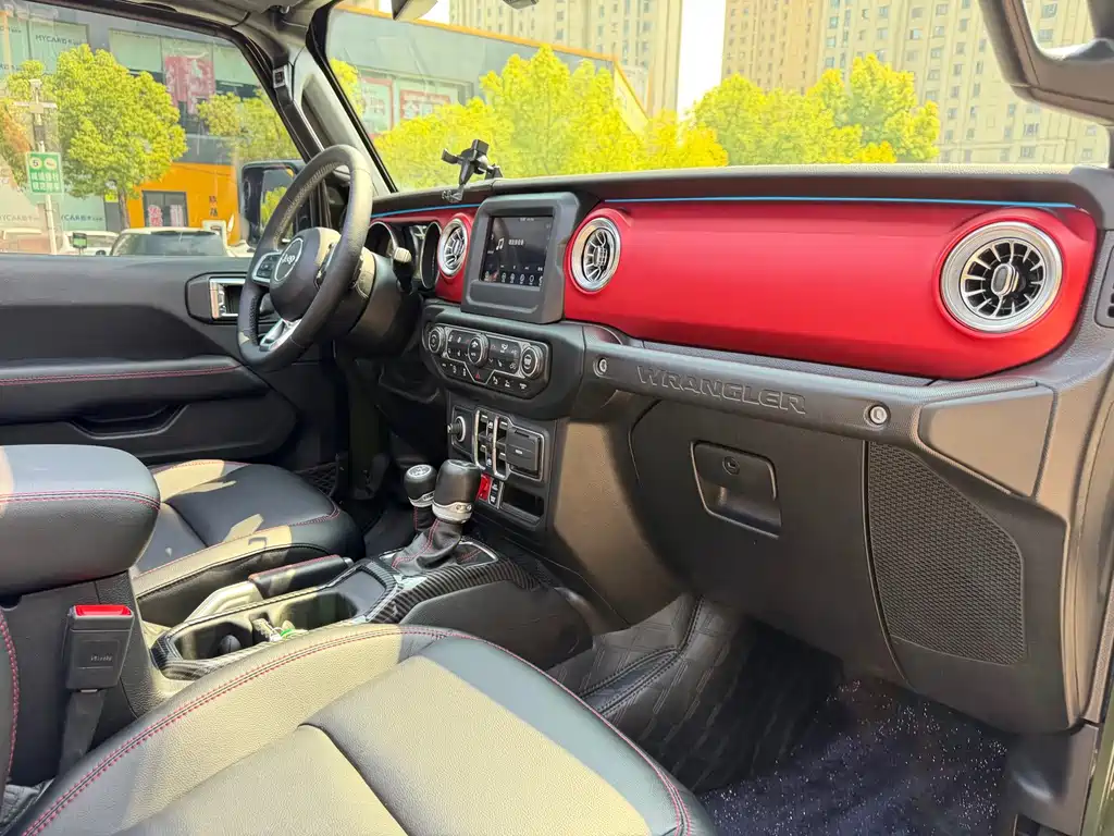 Jeep Wrangler — миниатюра 13