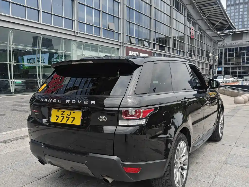 Land Rover Range Rover Sport 2016 3.0 SC V6 HSE DYNAMIC