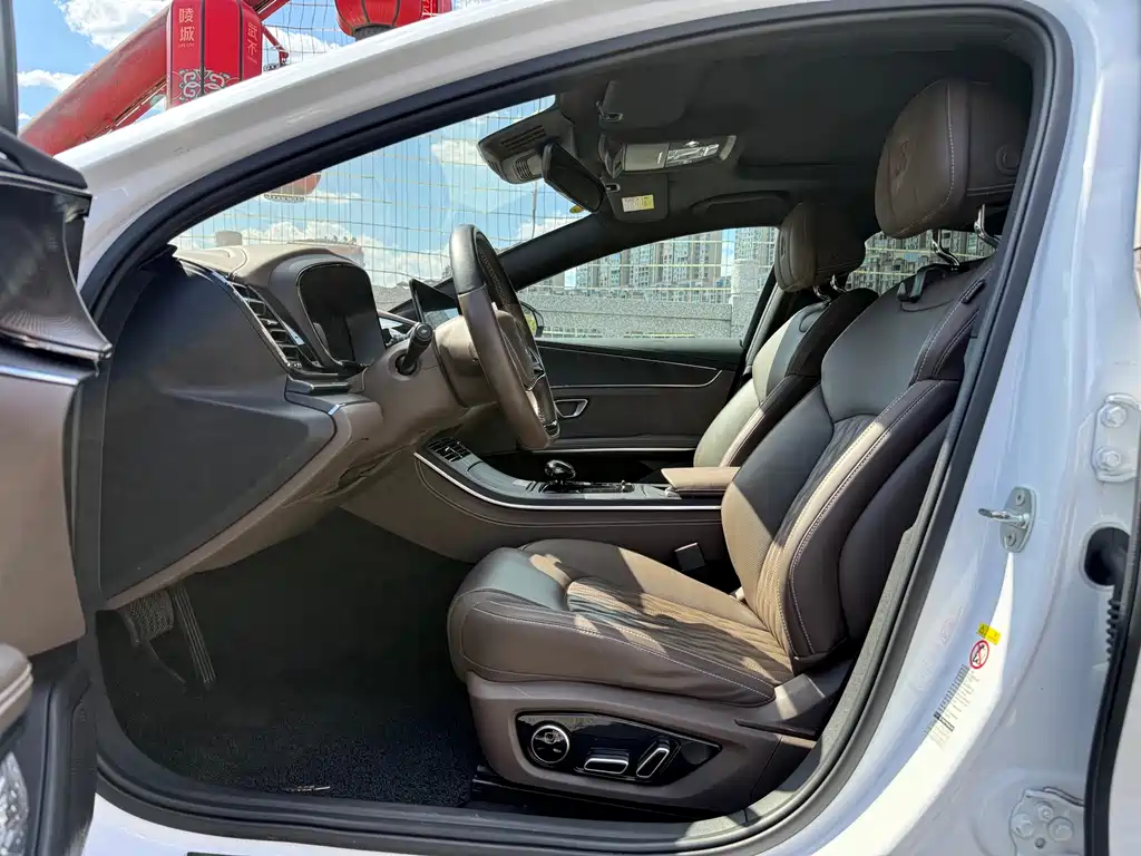 BYD Han — миниатюра 8