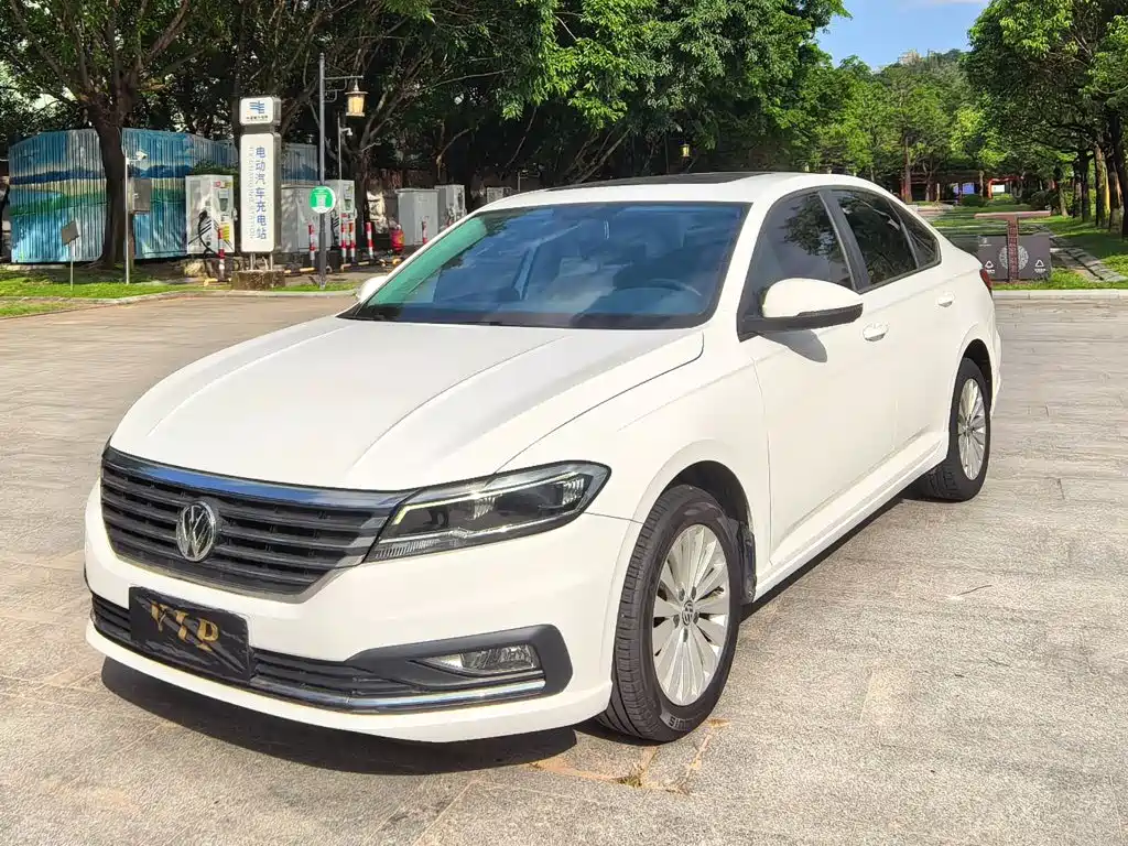 Volkswagen Lavida — миниатюра 2