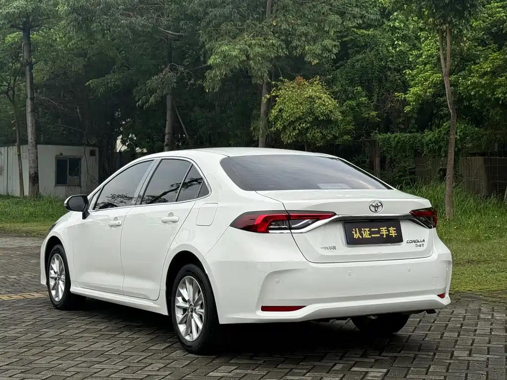 Toyota Corolla — миниатюра 17