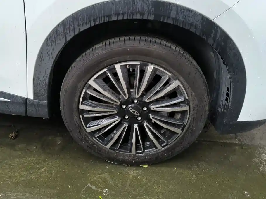 Chery Tiggo 8 — миниатюра 6