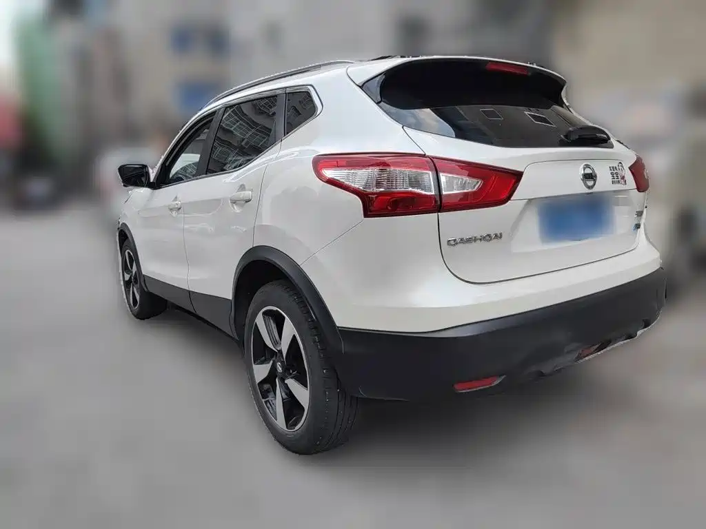 Nissan Qashqai — миниатюра 25