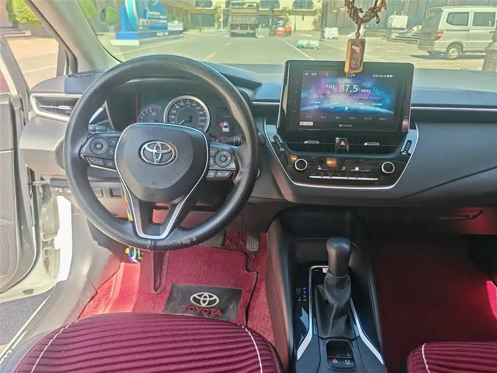 Toyota Corolla — миниатюра 8