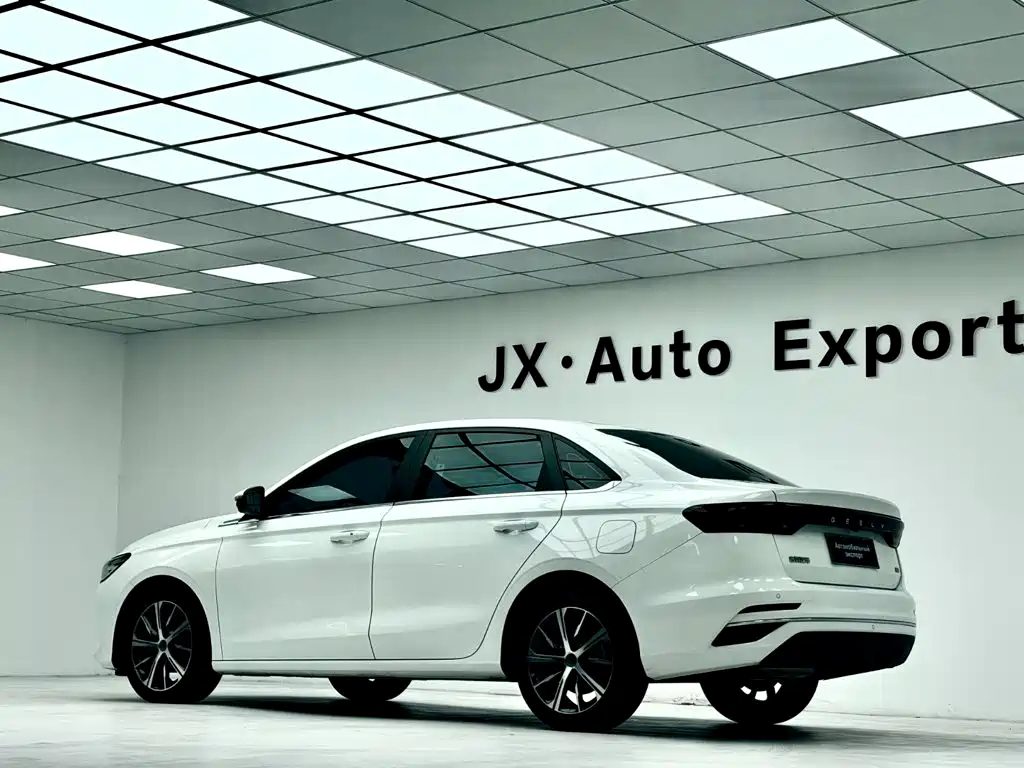 Geely Emgrand — миниатюра 6