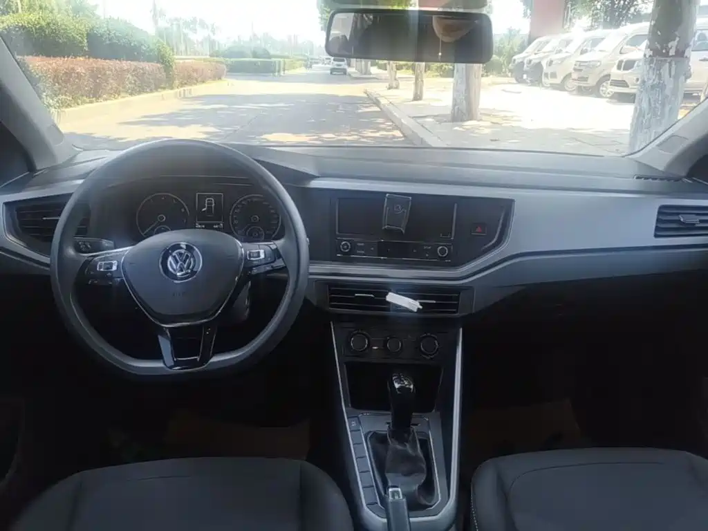 Volkswagen Polo — миниатюра 10