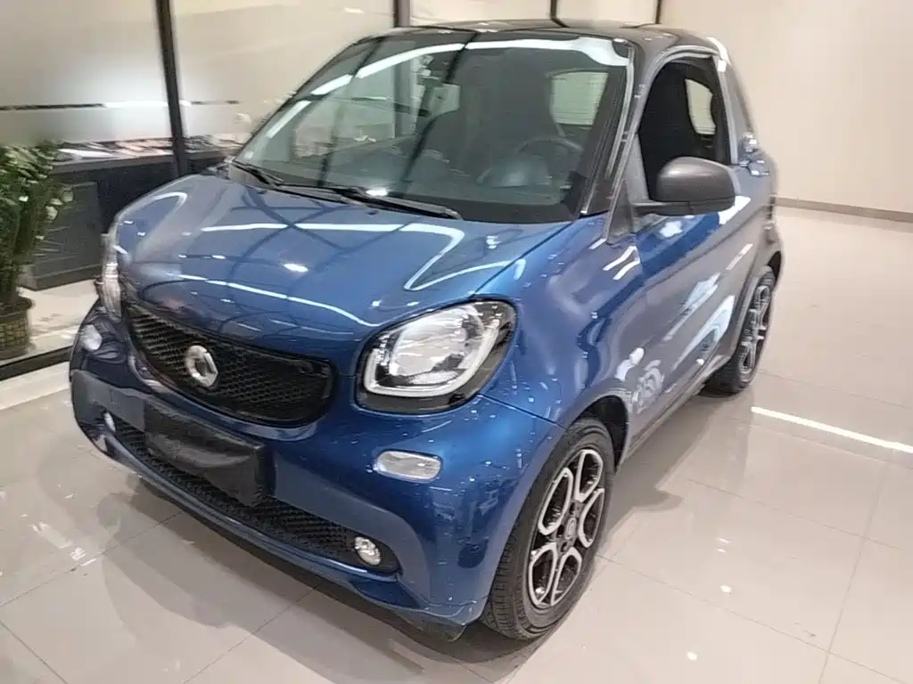 smart Smart Fortwo — миниатюра 2
