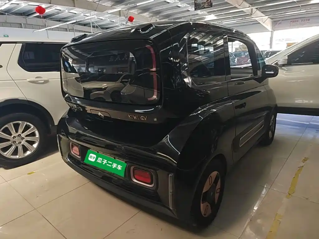 Baojun KiWi EV — миниатюра 7