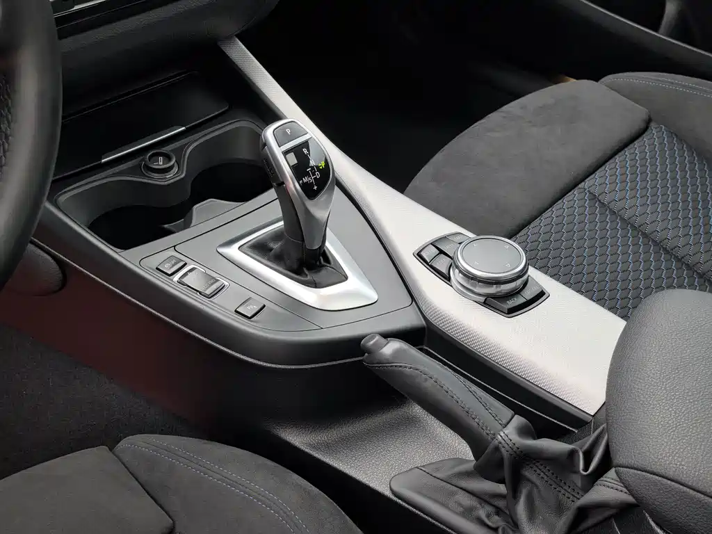 BMW 2 Series (Import) M240i, фото 6