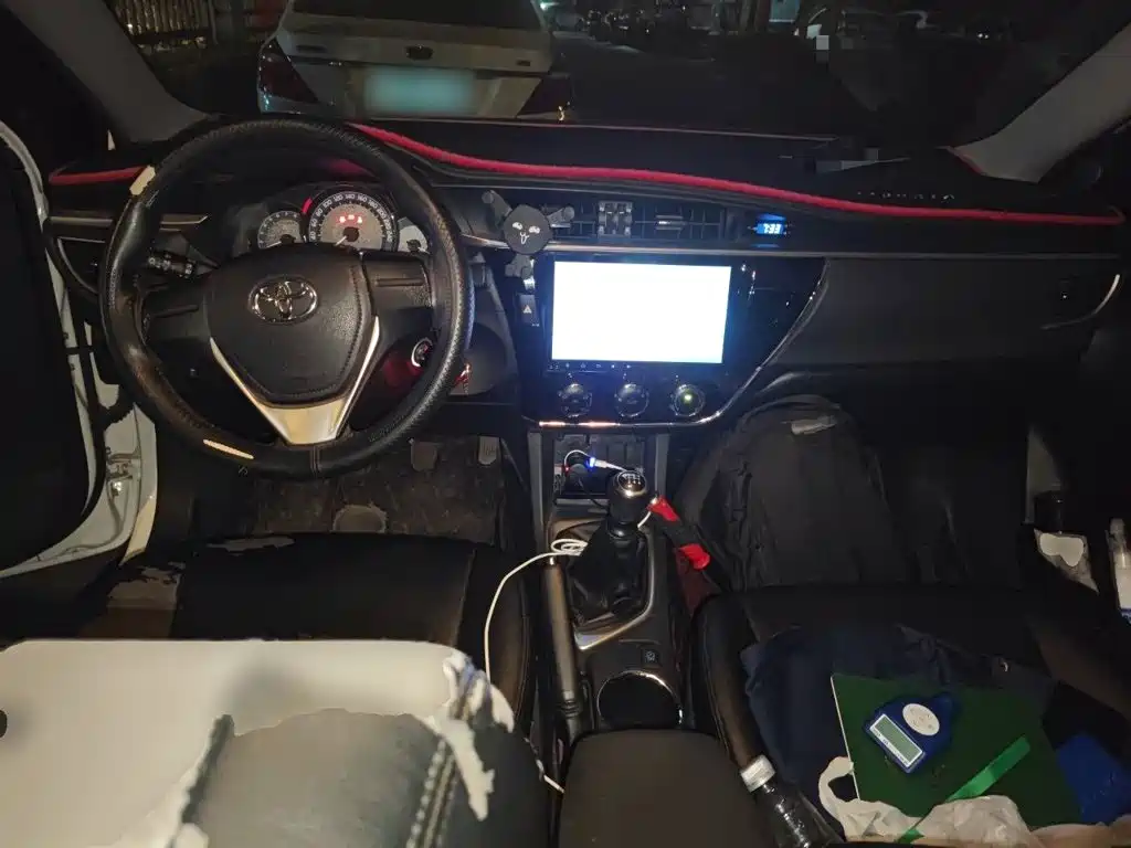 Toyota Corolla — миниатюра 10