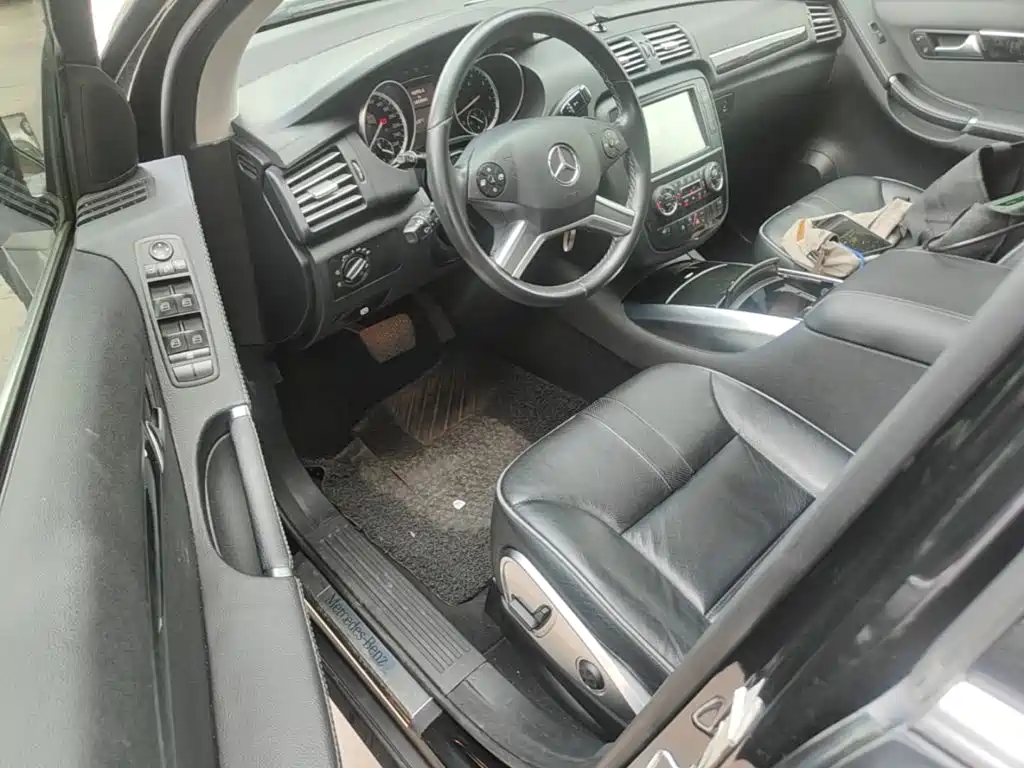 Mercedes-Benz R-Class — миниатюра 16