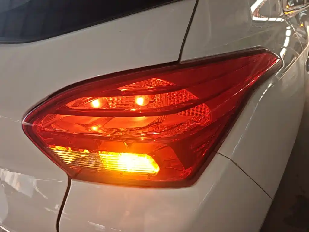 BAIC Senova X35 — миниатюра 8