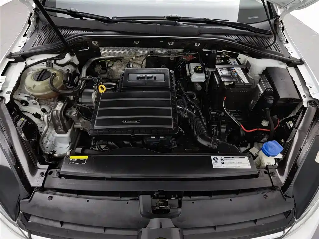 Volkswagen Golf 2018 1.6L AT Comfort