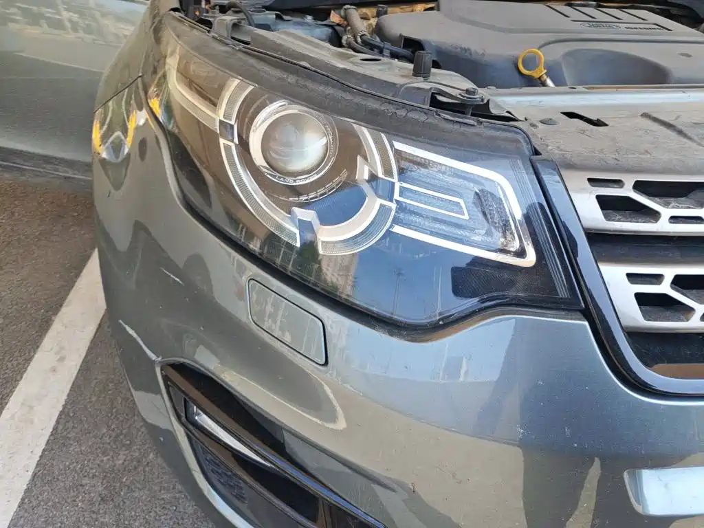 Land Rover Discovery Sport — миниатюра 7