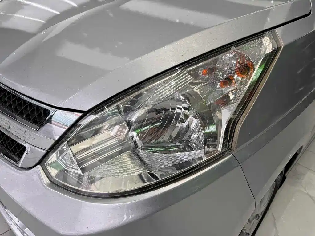 Wuling Rongguang V — миниатюра 28