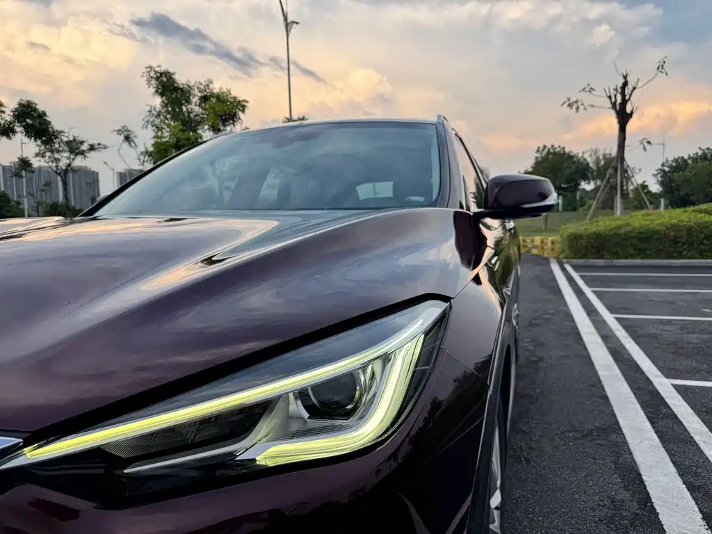 Infiniti QX50 — миниатюра 27