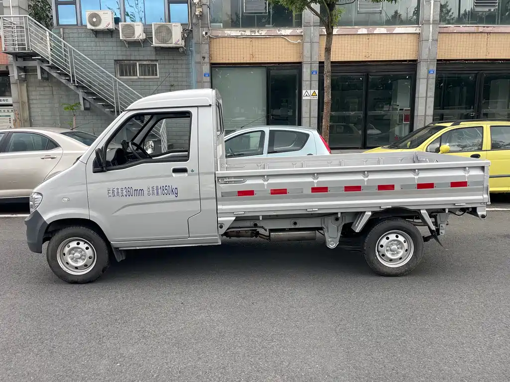  WULING ZHIGUANG SMALL CARD