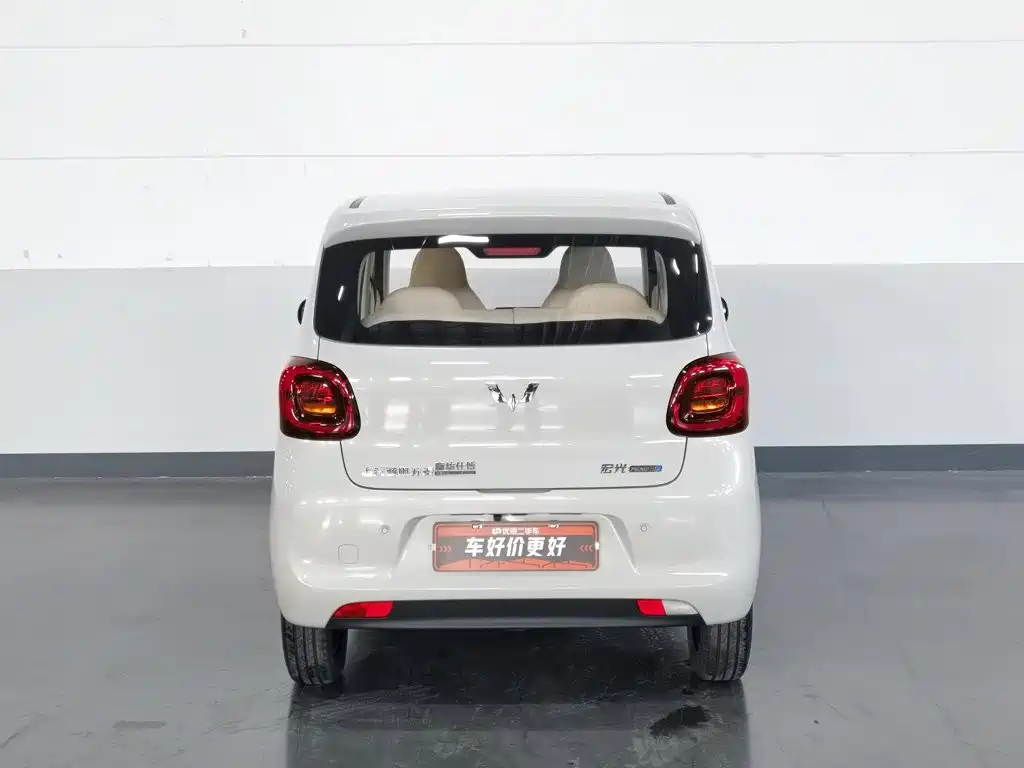 Wuling MINIEV — миниатюра 4