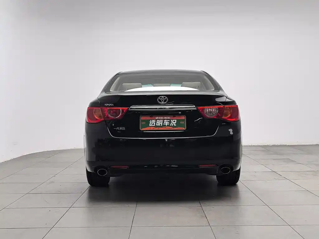 Toyota Reiz — миниатюра 4