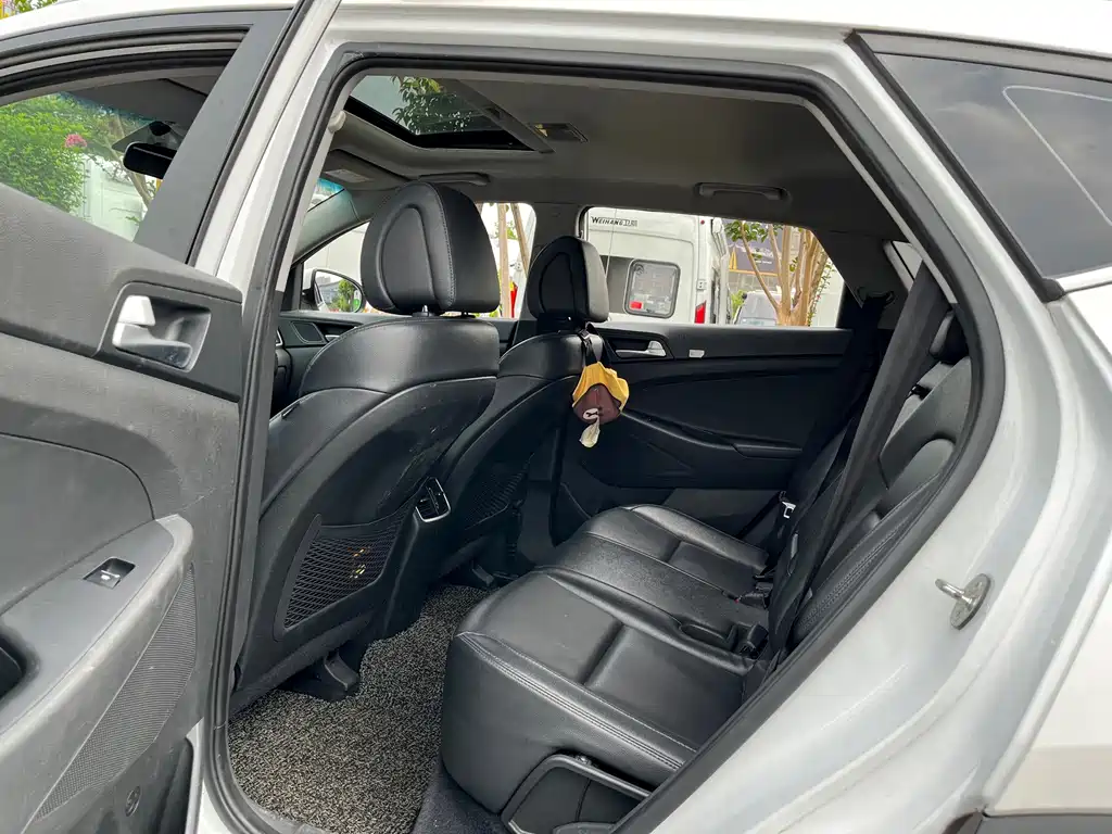 Hyundai Tucson — миниатюра 14