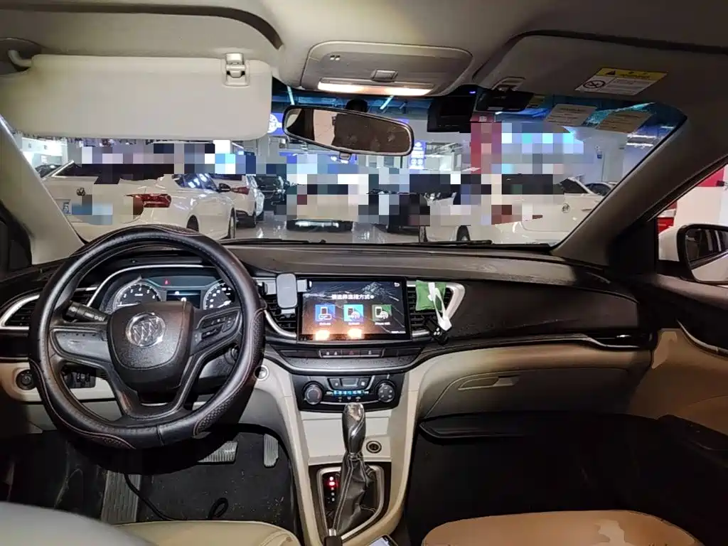 Buick Excelle — миниатюра 10