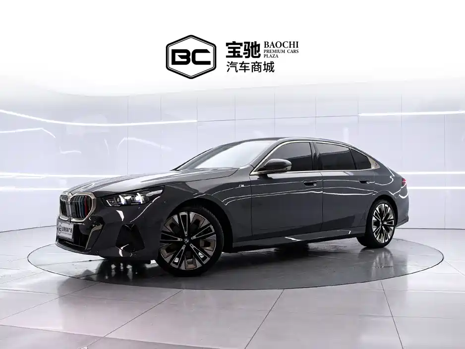 宝马5系 2024款 530Li 尊享型 M运动套装 2024