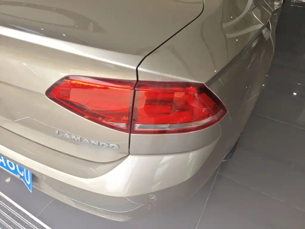 Volkswagen Lamando — миниатюра 8