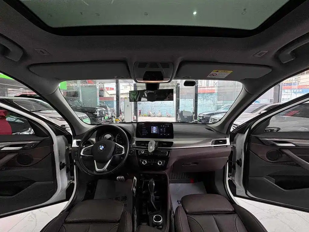 BMW X1 — миниатюра 20