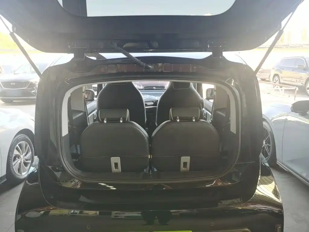 Baojun KiWi EV — миниатюра 19