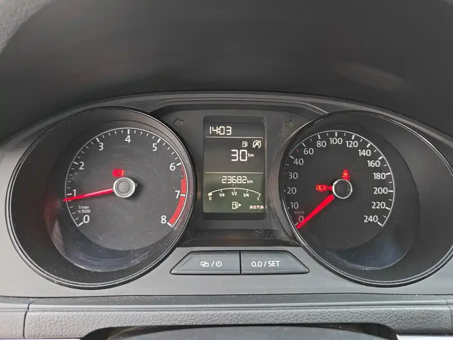 Volkswagen Lavida — миниатюра 14