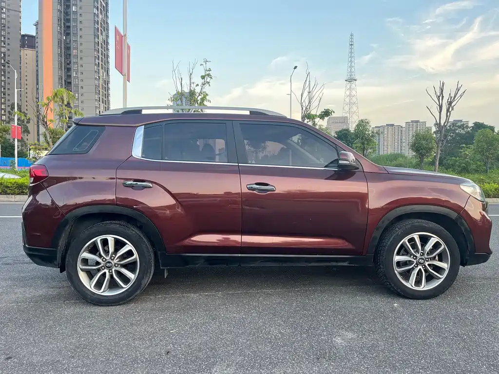 Hyundai ix35 — миниатюра 8