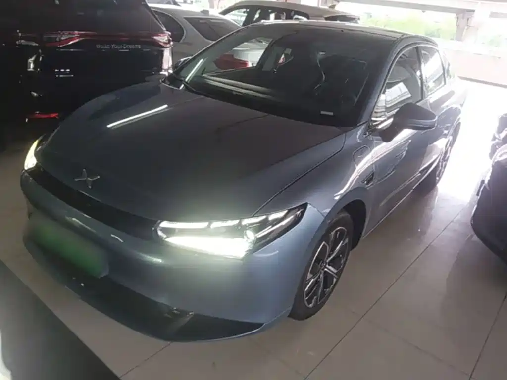 XPeng P5