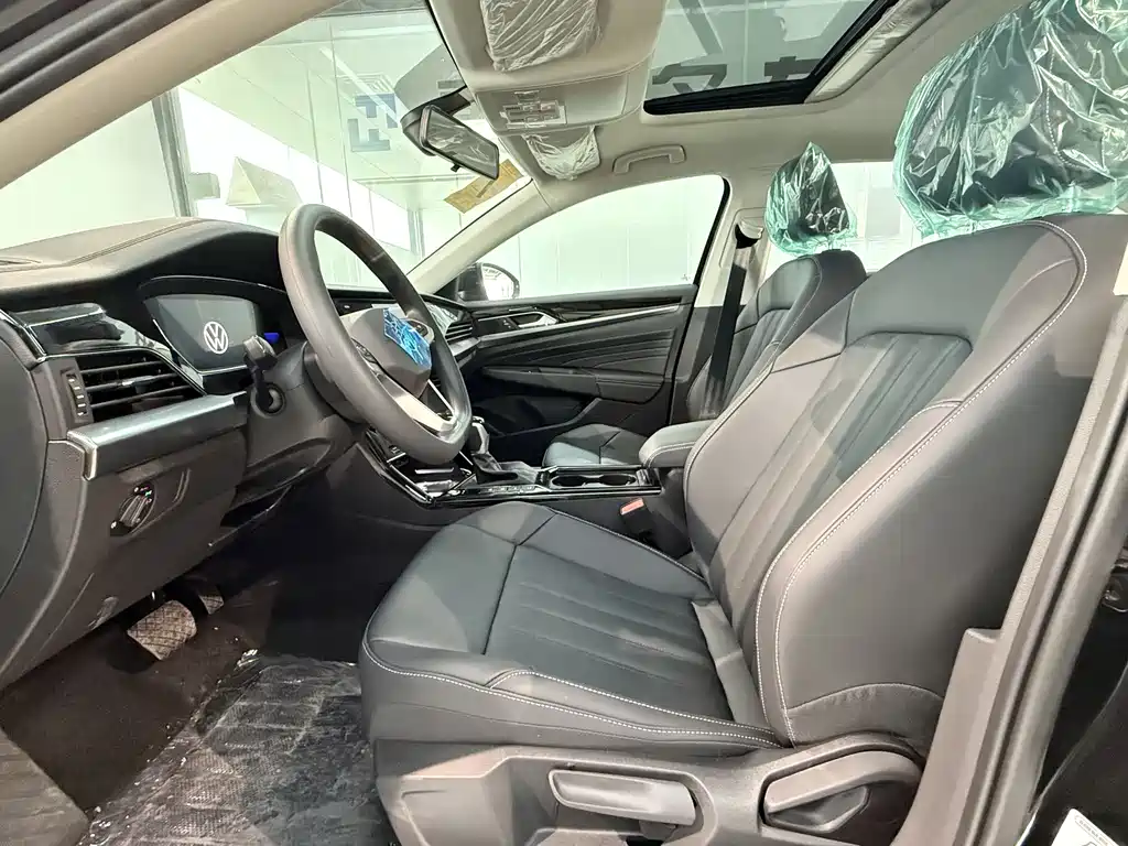 Volkswagen Passat 2025 430PHEV