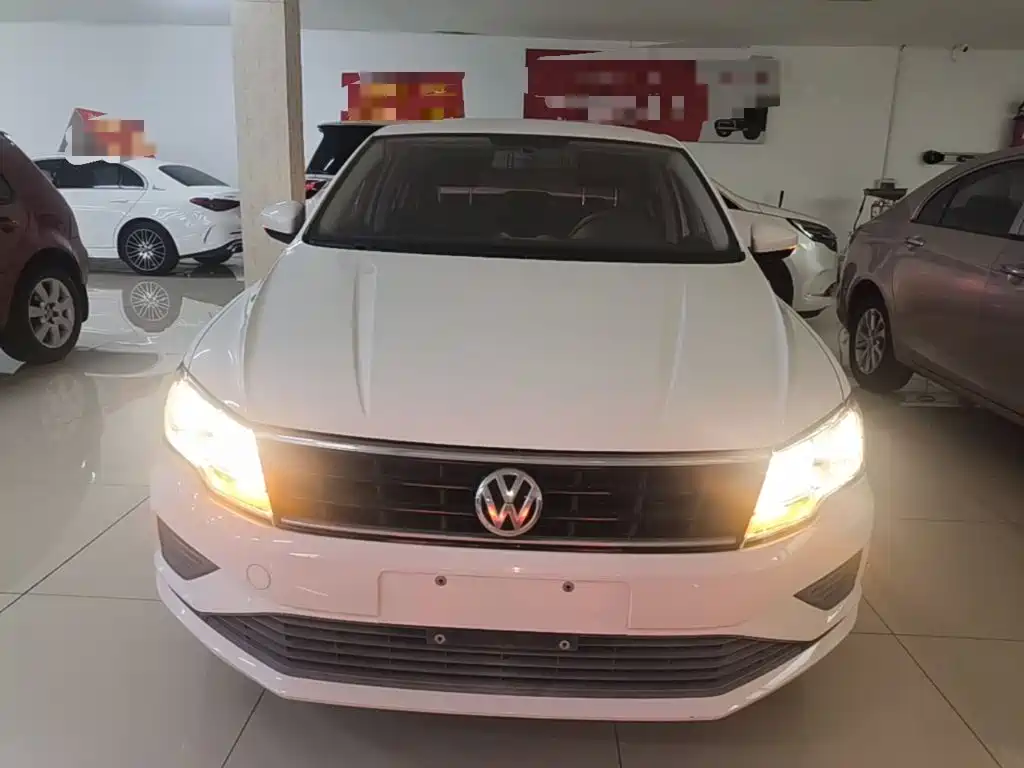 Volkswagen Jetta — миниатюра 3