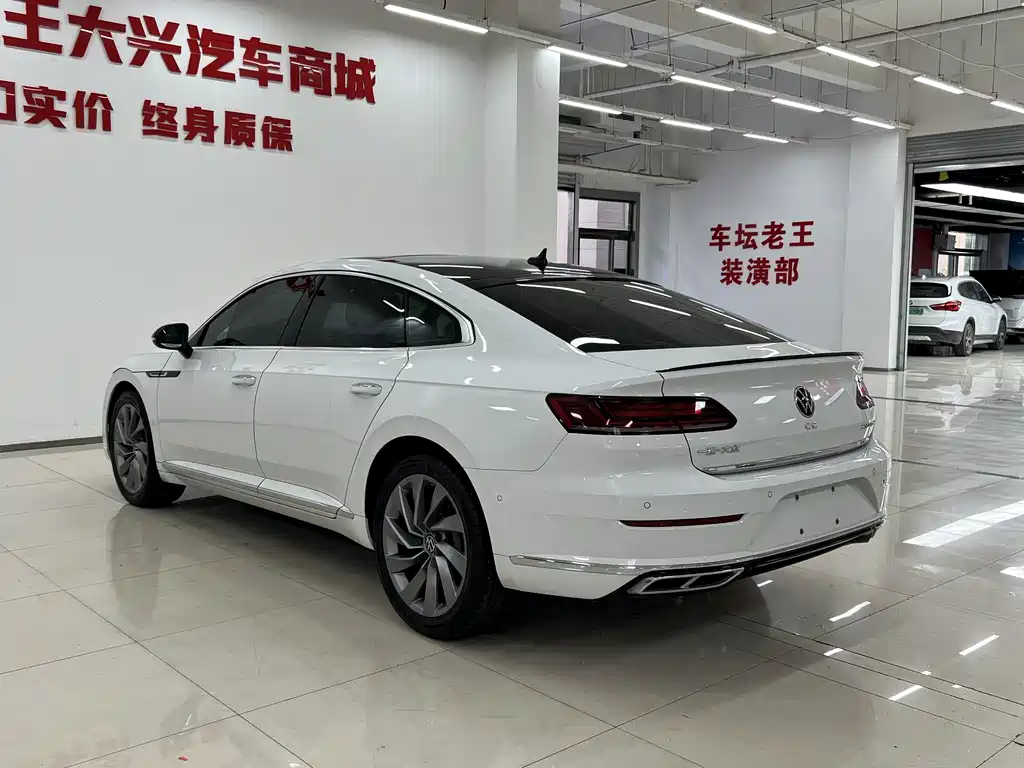 Volkswagen CC 380TSI Eye-catching Edition, фото 9