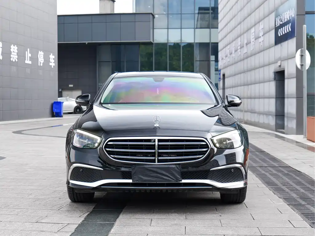 Mercedes-Benz E-Class E 2022 E 300 L Fashion