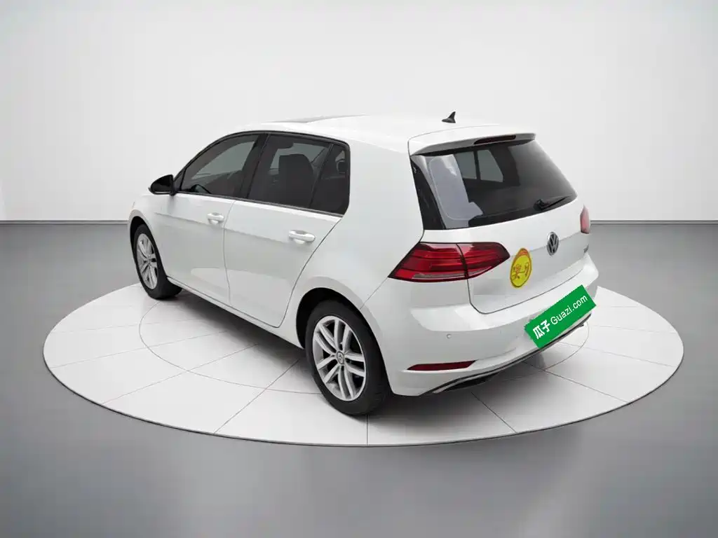 Volkswagen Golf — миниатюра 5