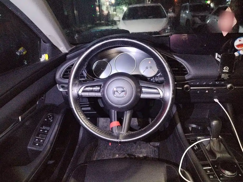 Mazda 3 Axela — миниатюра 3