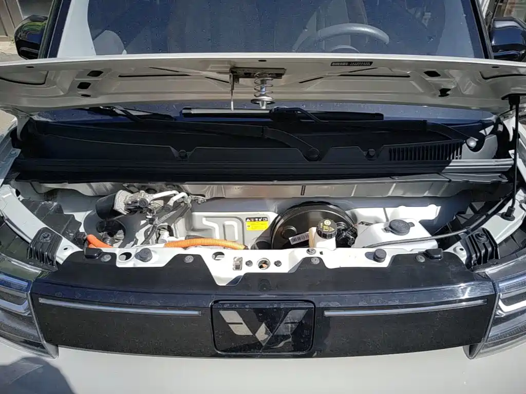 Wuling MINIEV — миниатюра 20