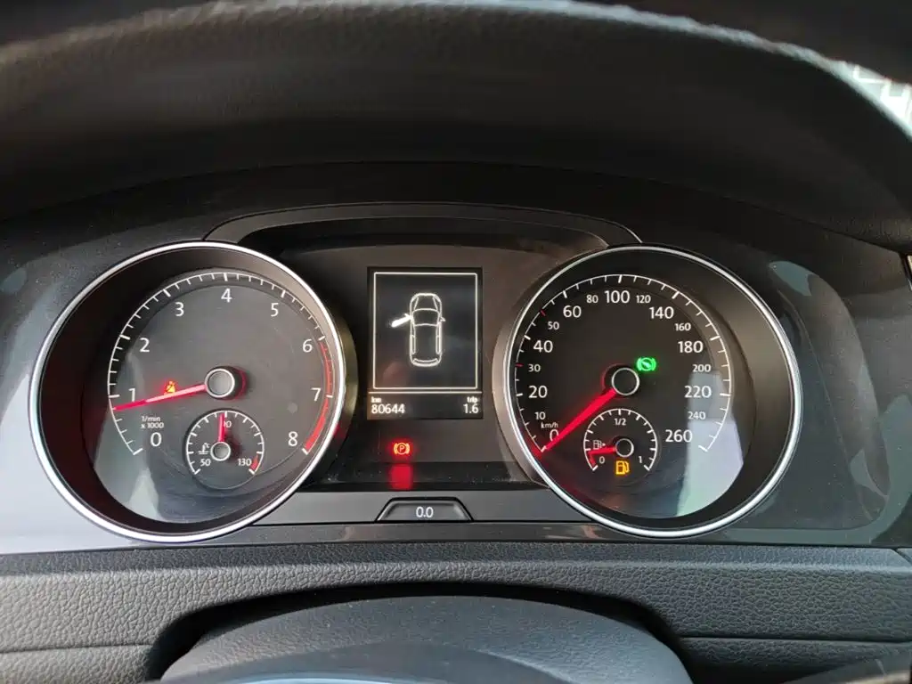 Volkswagen Golf — миниатюра 12