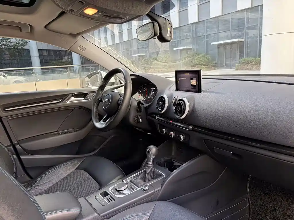 Audi A3 — миниатюра 7