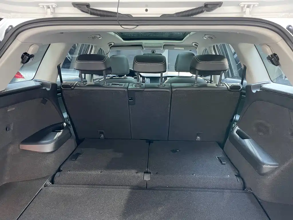 Skoda Kodiaq TSI330 7 seats 2WD Luxury Edition, фото 12