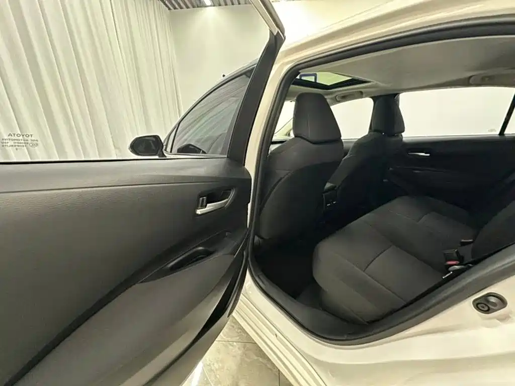 Toyota Corolla — миниатюра 7