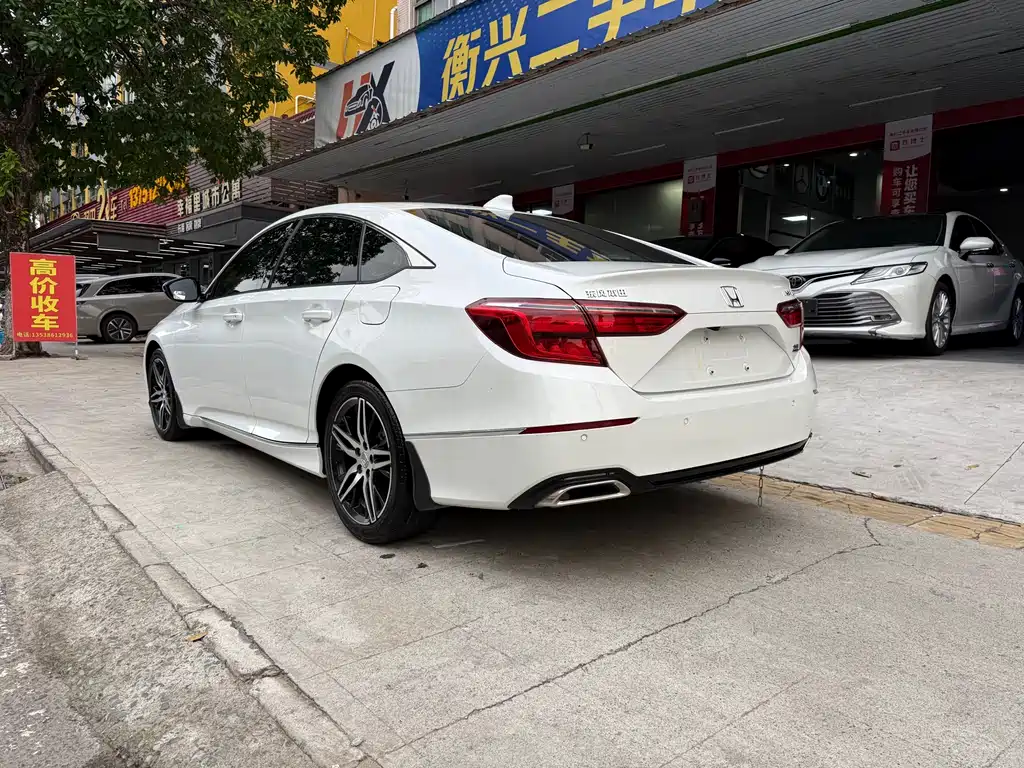 Honda Inspire 2022 260TURBO