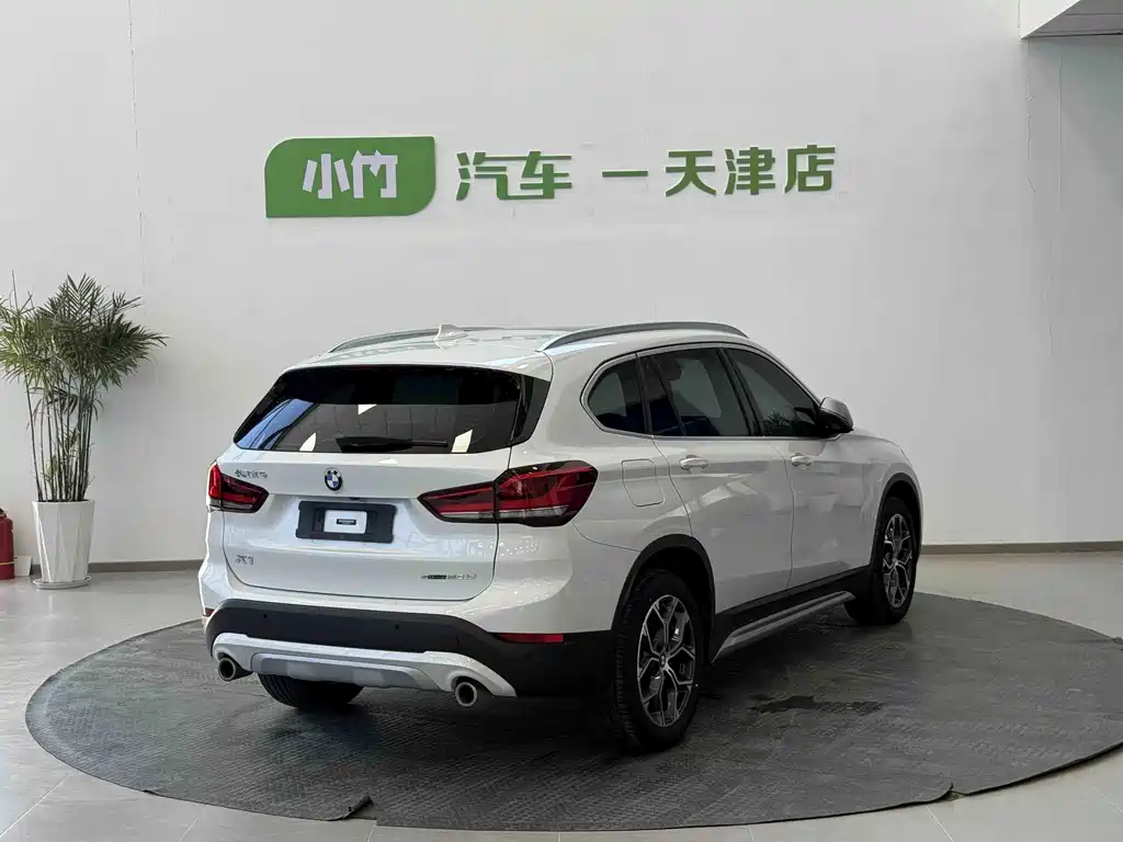BMW X1 — миниатюра 7