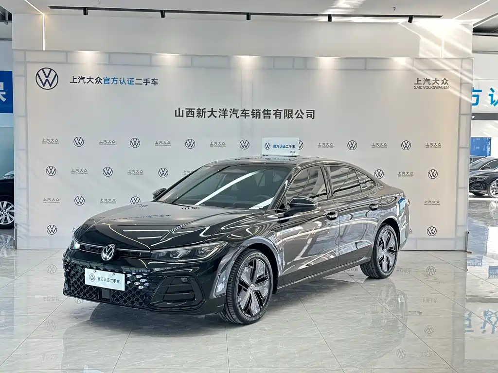 Volkswagen Passat 2024