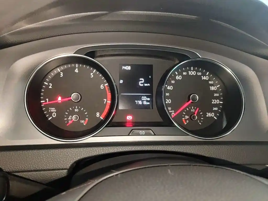 Volkswagen Golf — миниатюра 12