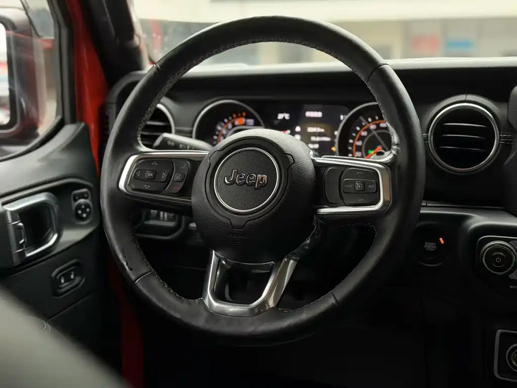 Jeep Wrangler — миниатюра 3